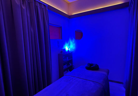 長時間デスクワーク｜姿勢の崩れが心まで疲れさせる理由